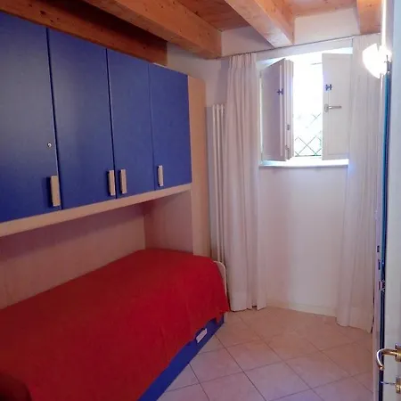 S170 - Sirolo, Delizioso Trilocale Con Corte * סירולו